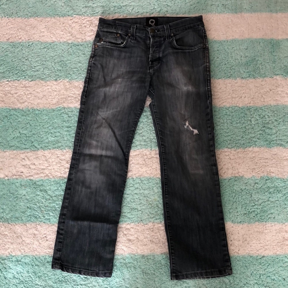 Low wasted gray wash jeans